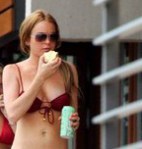 Is that Lilo eating a Peanut Butter Bad Girl Bar??